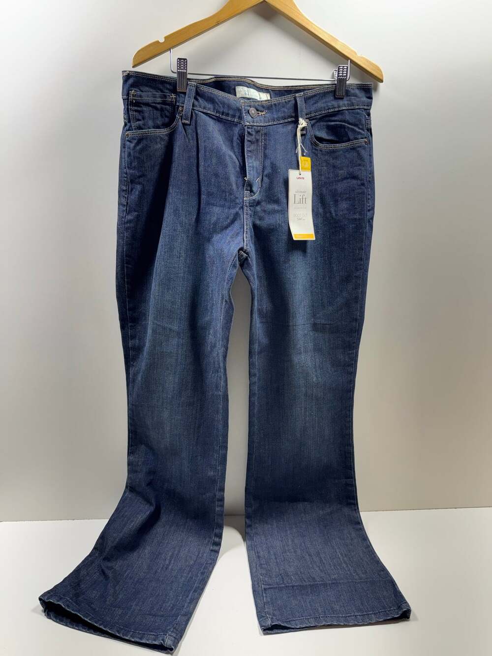 Levi’s Bootcut 544 Jeans Ultimate Lift Misses Sz 14 Med Low Rise New Dark Wash